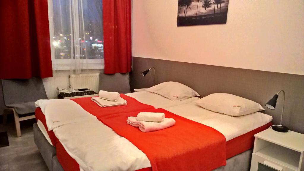 Hotel Κίελτσε Εξωτερικό φωτογραφία