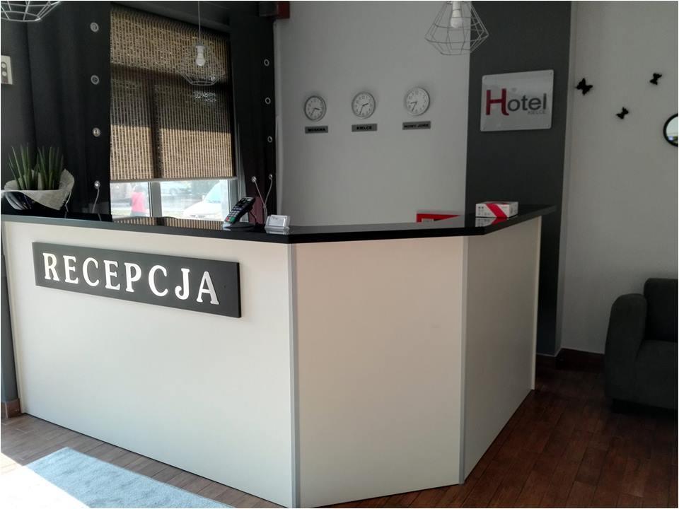 Hotel Κίελτσε Εξωτερικό φωτογραφία